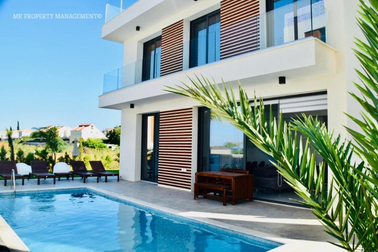 By The Beach Villa Natalya Protaras Exteriör bild