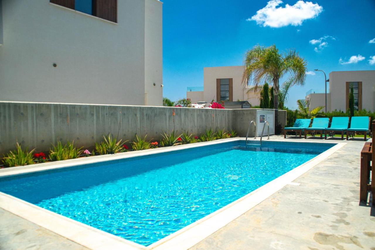 By The Beach Villa Natalya Protaras Exteriör bild